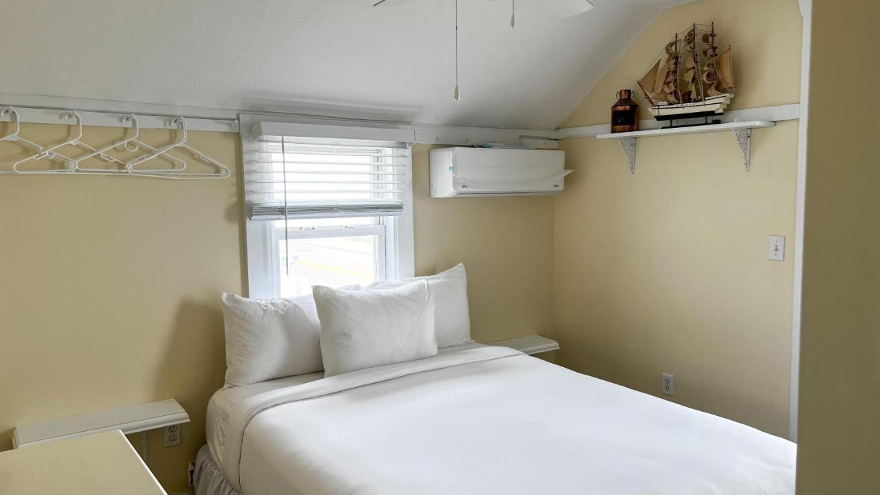 Capricorn Beach House โอ๊คบลัฟส์ ภายนอก รูปภาพ