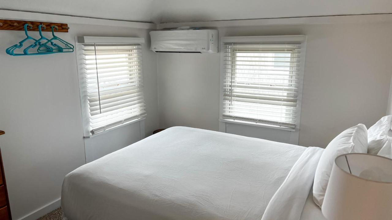 Capricorn Beach House โอ๊คบลัฟส์ ภายนอก รูปภาพ